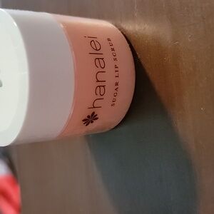 NEW Sealed Hanalei Sugar Lip Scrub 22g  Hydrating Exfoliator